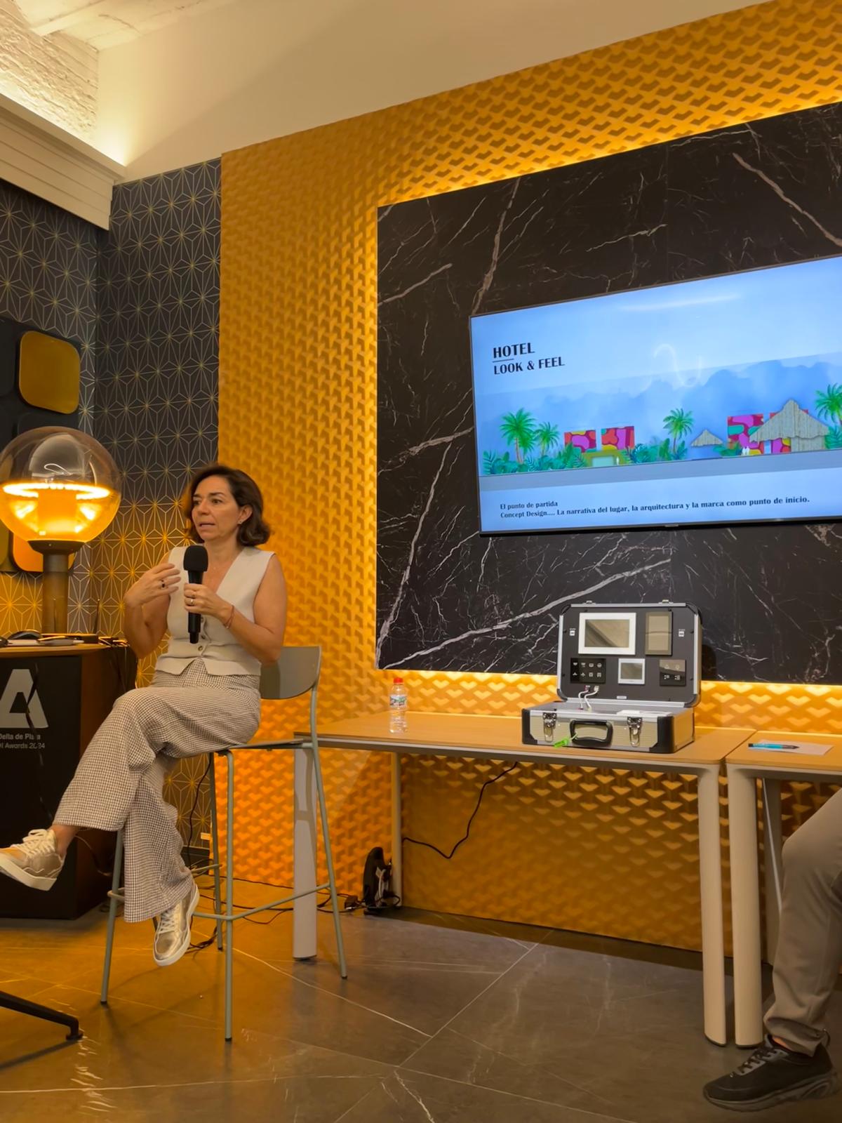 Fernanda Muñoz, CEO de EME Concepts, durante su intervención en WeContract BCN